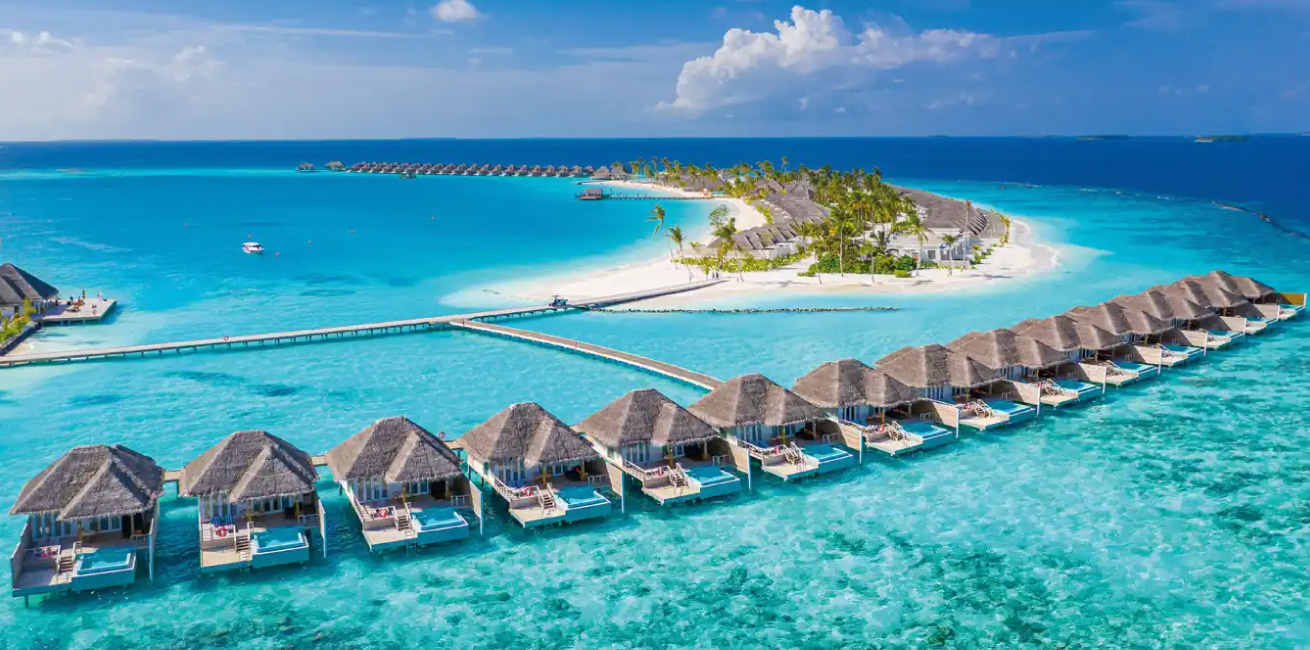 Maldives luxury island